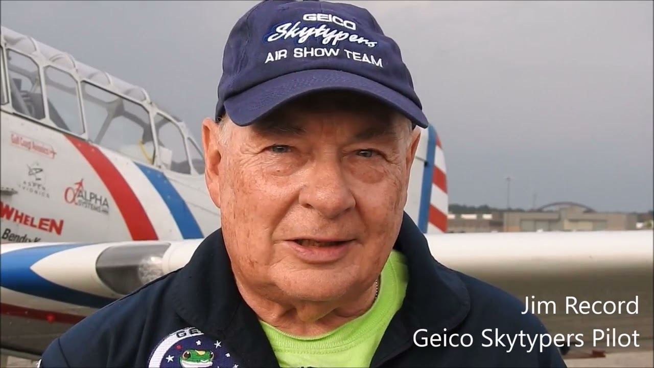 Flying With The Geico Skytypers