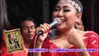 MAAFKAN DIA   LILIN HERLINA & WIWIEK SAGITA   NEW PALLAPA LIVE GRESIK 2016