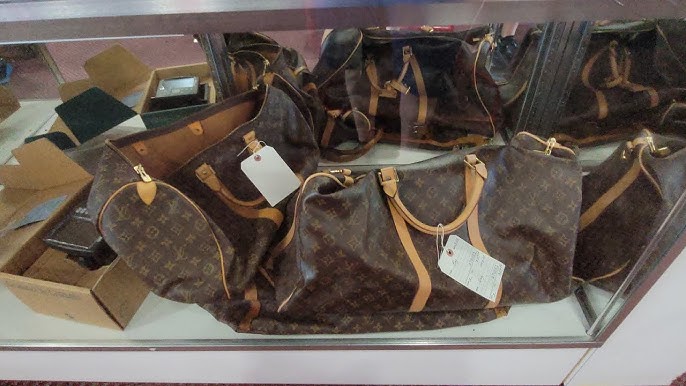 I Found a Louis Vuitton Bag at the Thrift Store ! 