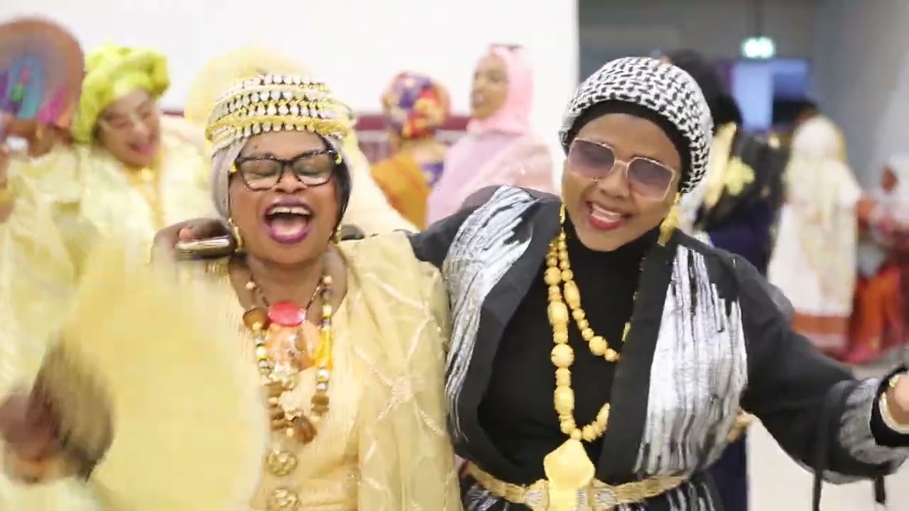 #Ukumbi Dahalane Abdallah & Madihali Faiza (Idjandrandja Dimani et Mnoungou Hamahamet) à Marseille 