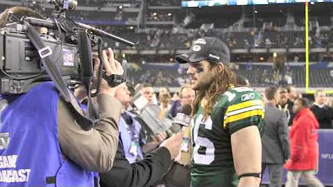 Brett Swain of the Green Bay Packers Returns to Ho...