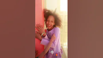 اجمل مقطع لبنت تحب ولد هههههه والله يجنن 