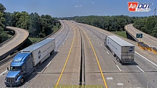 Arkansas: Tractor Trailer Suffers Mechanical Failure 