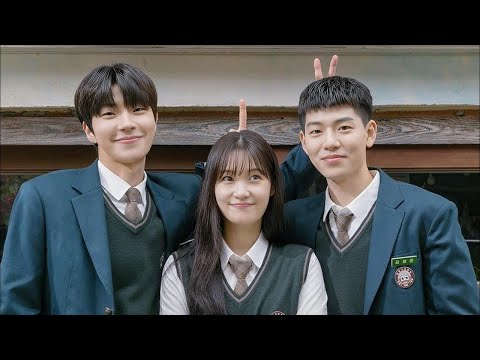 بنت فقيرة تتعرض للتنمر بالمدرسة لكن يأتي اجمل شاب بالمدرسة يدافع عنها ويقع في حبها