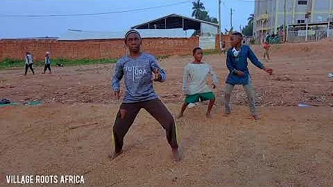 Kila mutu na wake - Brotherz Muzik (Dance video)  Village Roots Africa