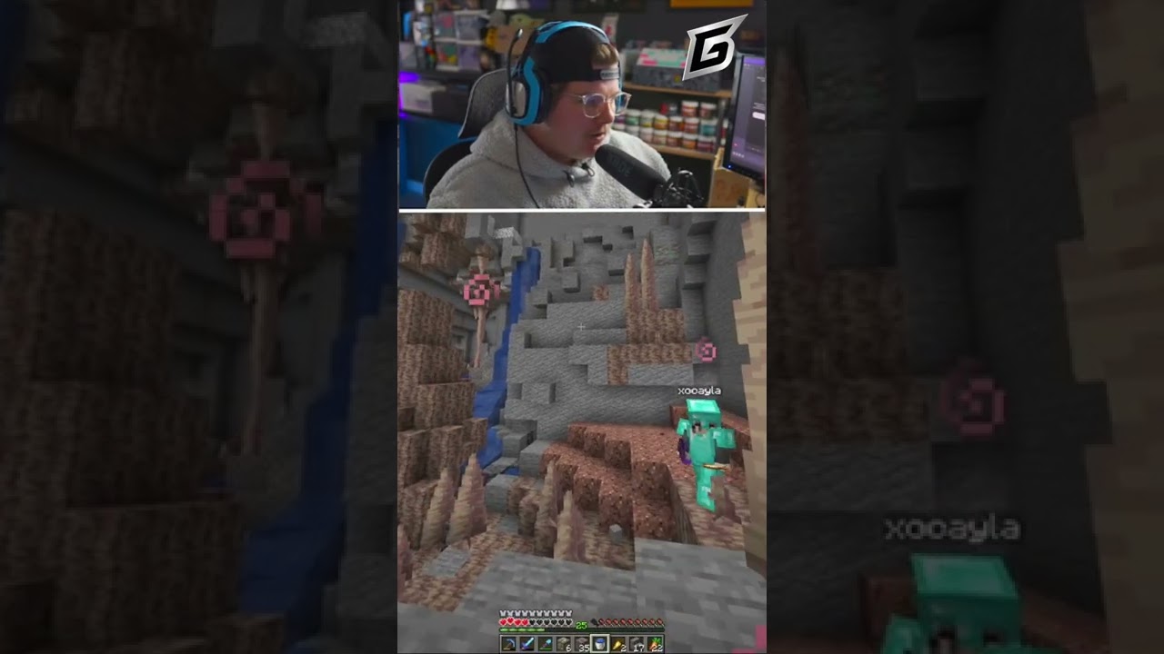 say bye to my totem 😂 #shorts #minecraft #mcyt #grayylive