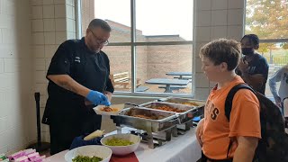 Chef Surprises Students with Pop-Up Lunches