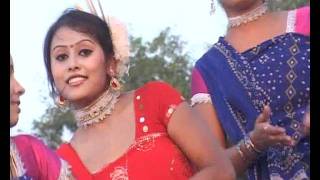 Song: bhaag gail bhatar album: jobana jor marela singers: geeta
rani,sams jamil for latest updates:
---------------------------------------- subscribe us her...