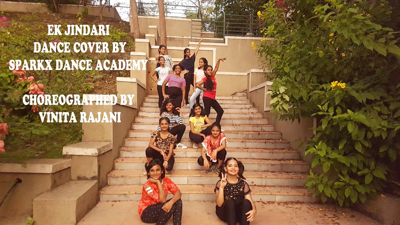 Ek Jindari | Hindi Medium | Dance Cover | Sparkx Dance Academy | Vinita ...