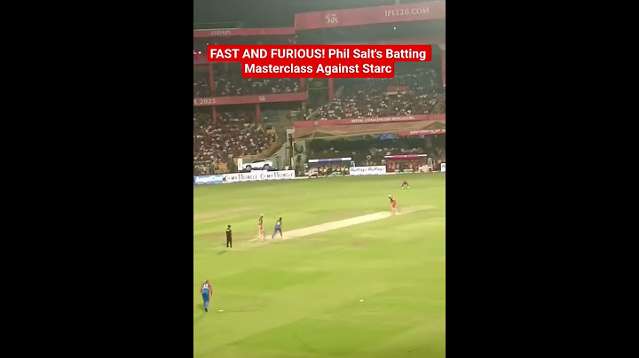Phil Salt hits a Four to Starc. #highlights #rcbvsdc #ipl2025