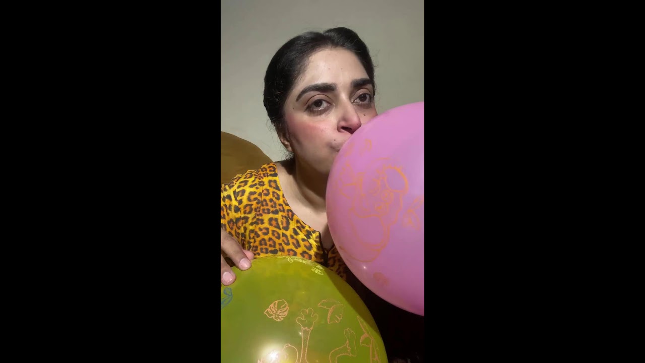 Satisfying Balloons blowing latex sound asmr