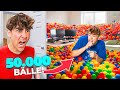 50.000 BÄLLE PRANK in seinem Zimmer!