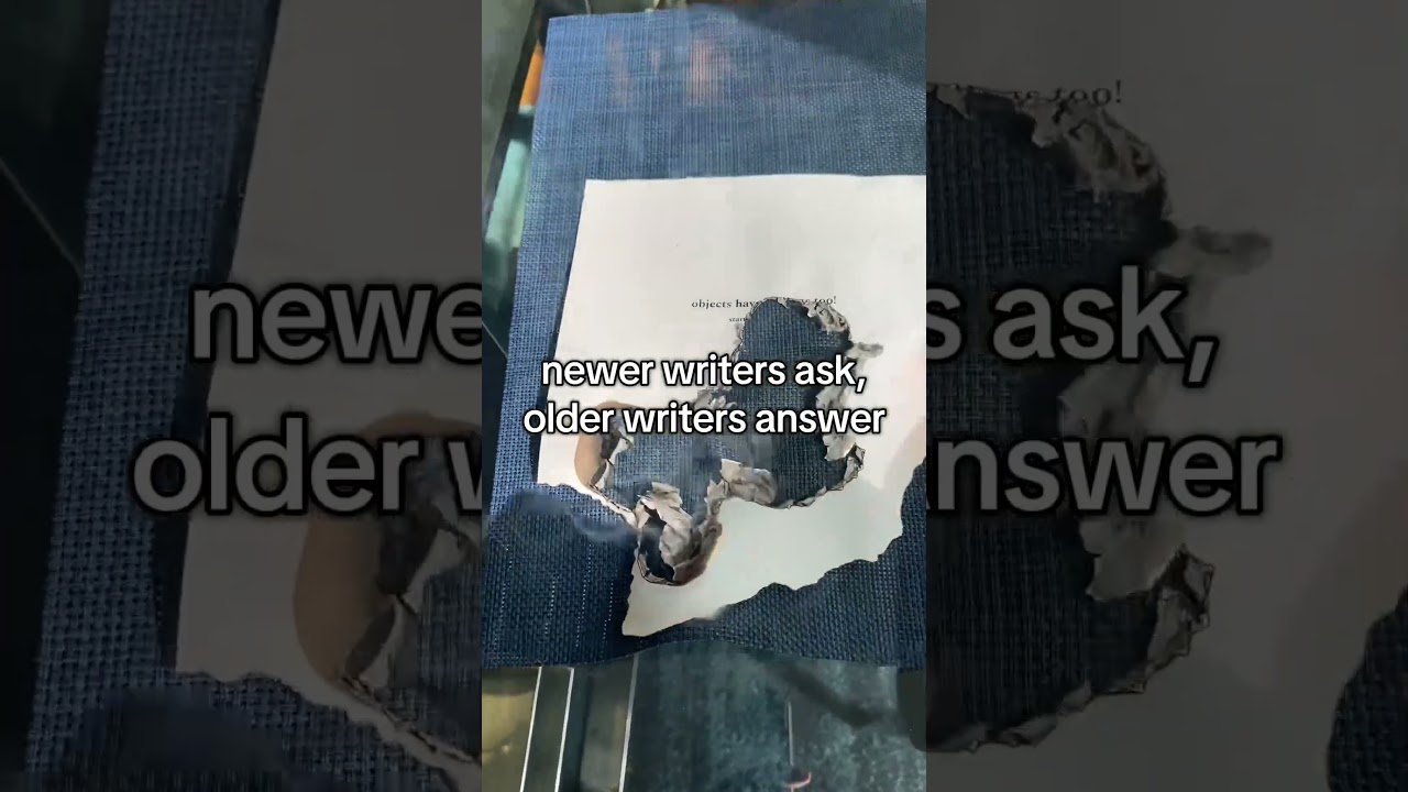 Hopefully this helps all of you newer (or older) writers 🫶🫶 #writingtips #writingcommunity #author