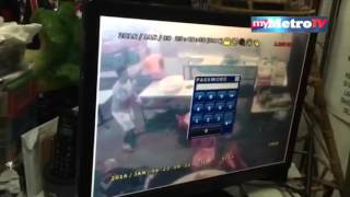 Dibedil ketika makan malam