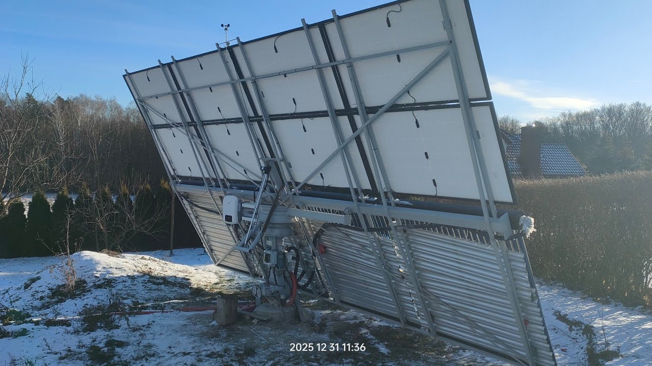 Panele fotowoltaiczne na trackerze PV 3.32KWP foxess f3000 