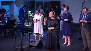 Video thumbnail of ""Faith And Wonder/Break Every Chain/You're Bigger" - Savannah McKee & The Pentecostals of Katy"