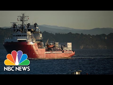 Ocean viking humanitarian rescue ship arrives in toulon, france