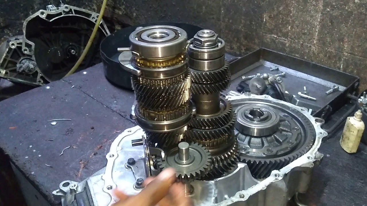 Desmontagem câmbio Honda fit 1.5 parte 1