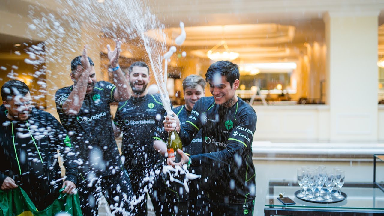 FNX ESTÁ DE VOLTA AO MAJOR DEPOIS DE 6 ANOS