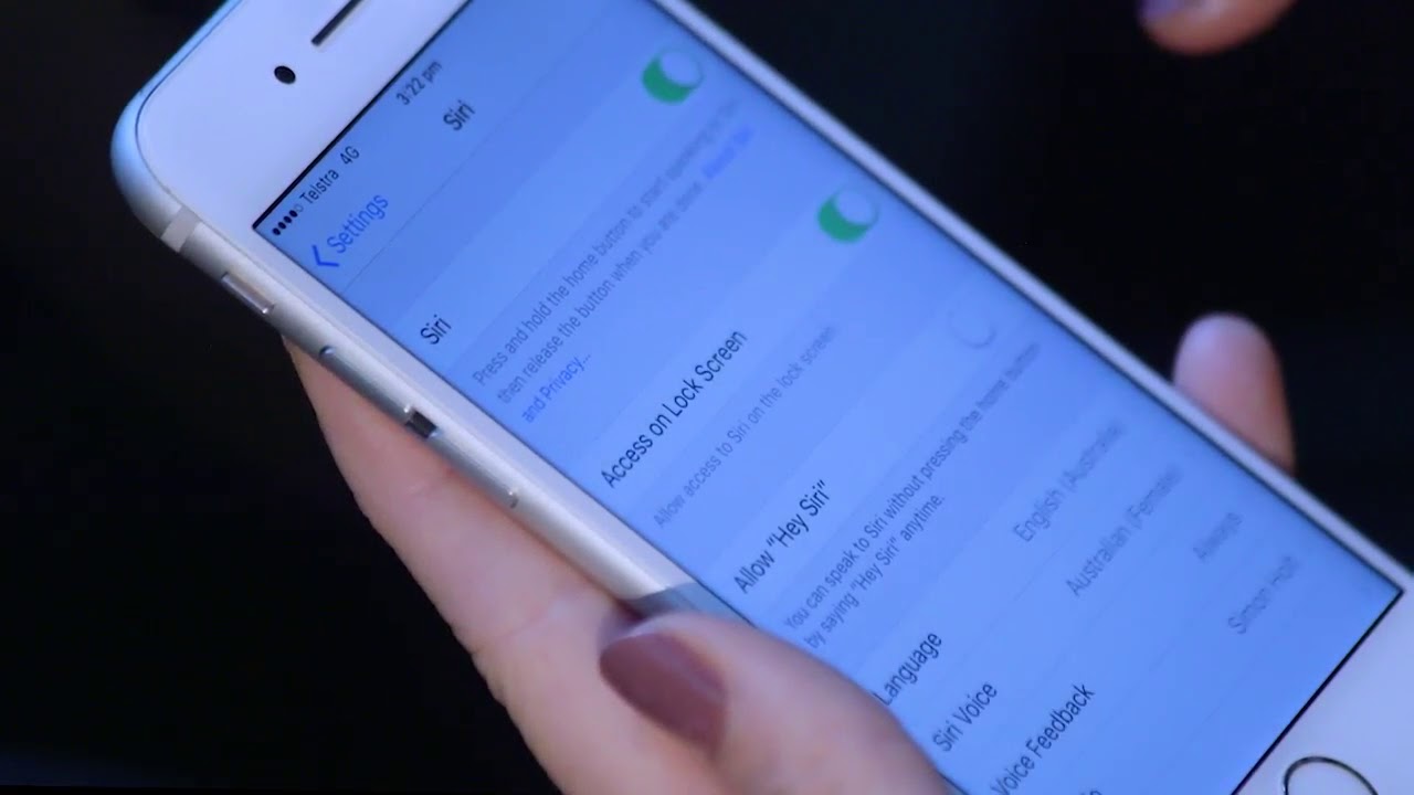 How do I use Apple Carplay in the Holden Equinox YouTube