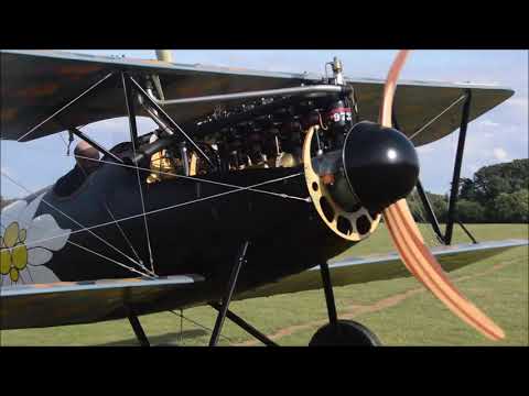 Albatros engine running