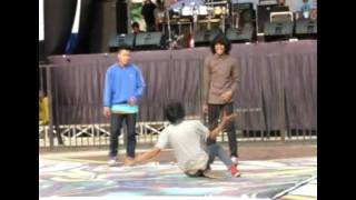 Bboy Alie First yamaha free your soul indofestive asian beat 2011.avi
