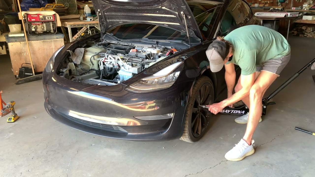 How to fix squeaky Tesla Model 3 suspension, replace control arms, worn ball joints