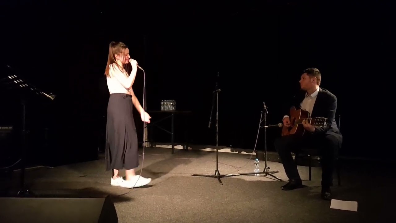 Lucie Vecerova (Luve) ft. Petr Jungwirth - Love Again (Cover)