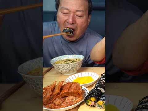 두툼한 참치김밥에 라면 후루룩! #먹방 #shorts #요리