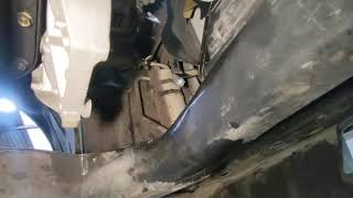 2004 Honda Civic air conditioning compressor removal. AC failure. bearing noise.