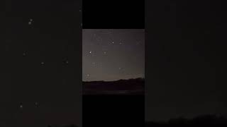 Hundreds of lights move in the sky of New Jersey