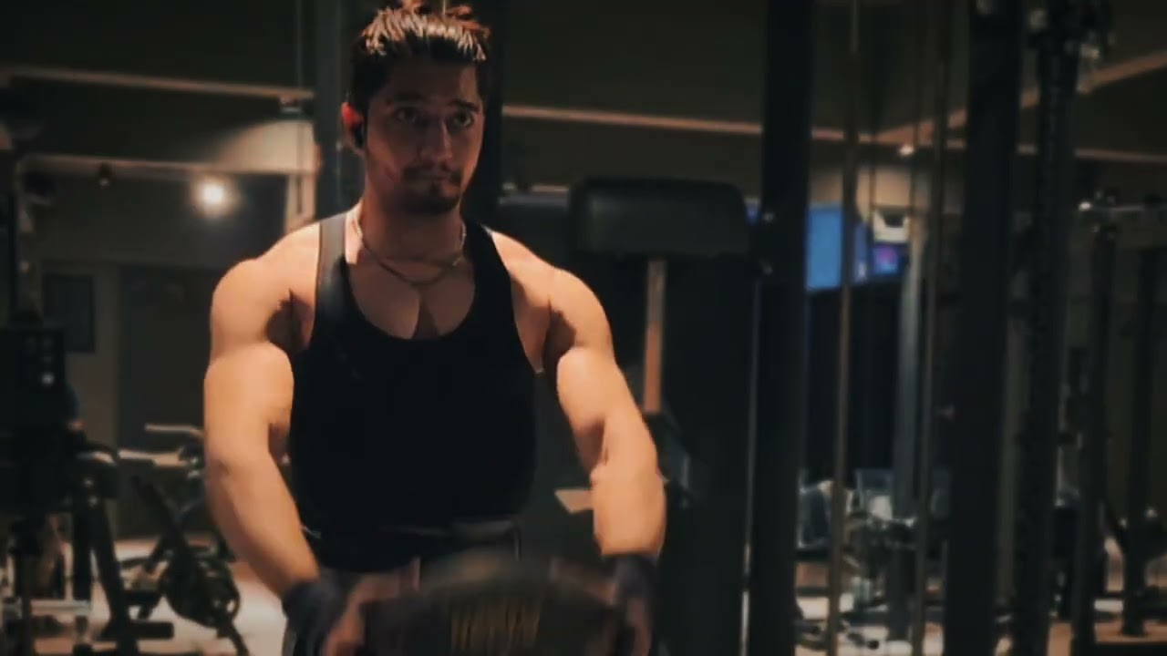 Unleash the Beast –Shoulder Day with Mafia Energy 🔥