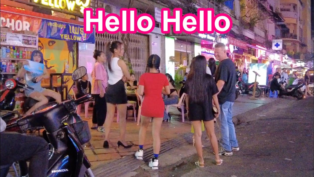 Cambodia Nightlife Scene - Phnom Penh Night Tour Around