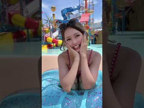 Cute Japanese girl in the swimming pool #cute #japanese #bikini