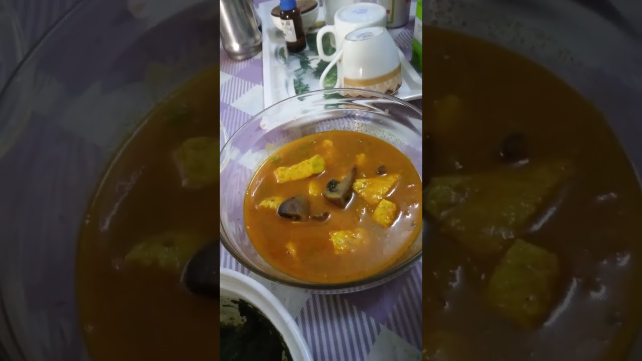 SITER KHABER USE EAR PHONE 