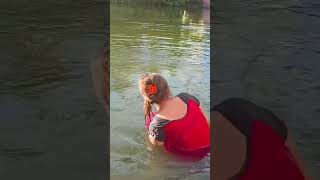 Bengali girl bath 🚿 pond