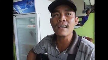 SUARA PENGAMEN INI MIRIP ARIEL NOAH.. SANGAT MERDU SEKALI ...Nyesel kalo gak nonton!!
