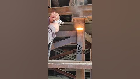 How to use laser cleaning machine rust removal?2000W laser cleaner