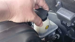How to Add Brake Fluid in a Kia Sorento 2011 2015 Step-by-Step Guide