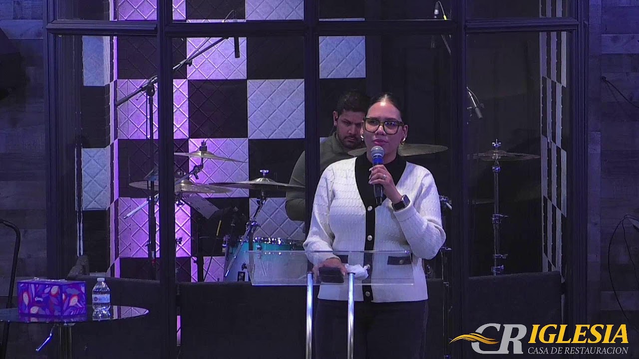 Bienvenidos A Nuestro Servicio De Adoracion