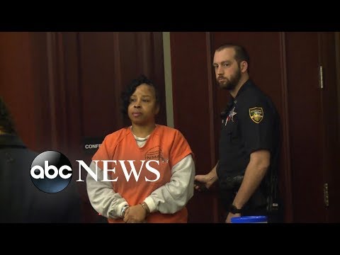 Thumbnail for Woman accused of kidnapping baby faces bio mom in court