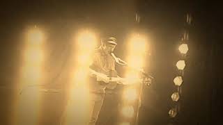 Video thumbnail of "Gerry Cinnamon - Diamonds in the Mud - Leicester 02 Academy - 20th November 2018"