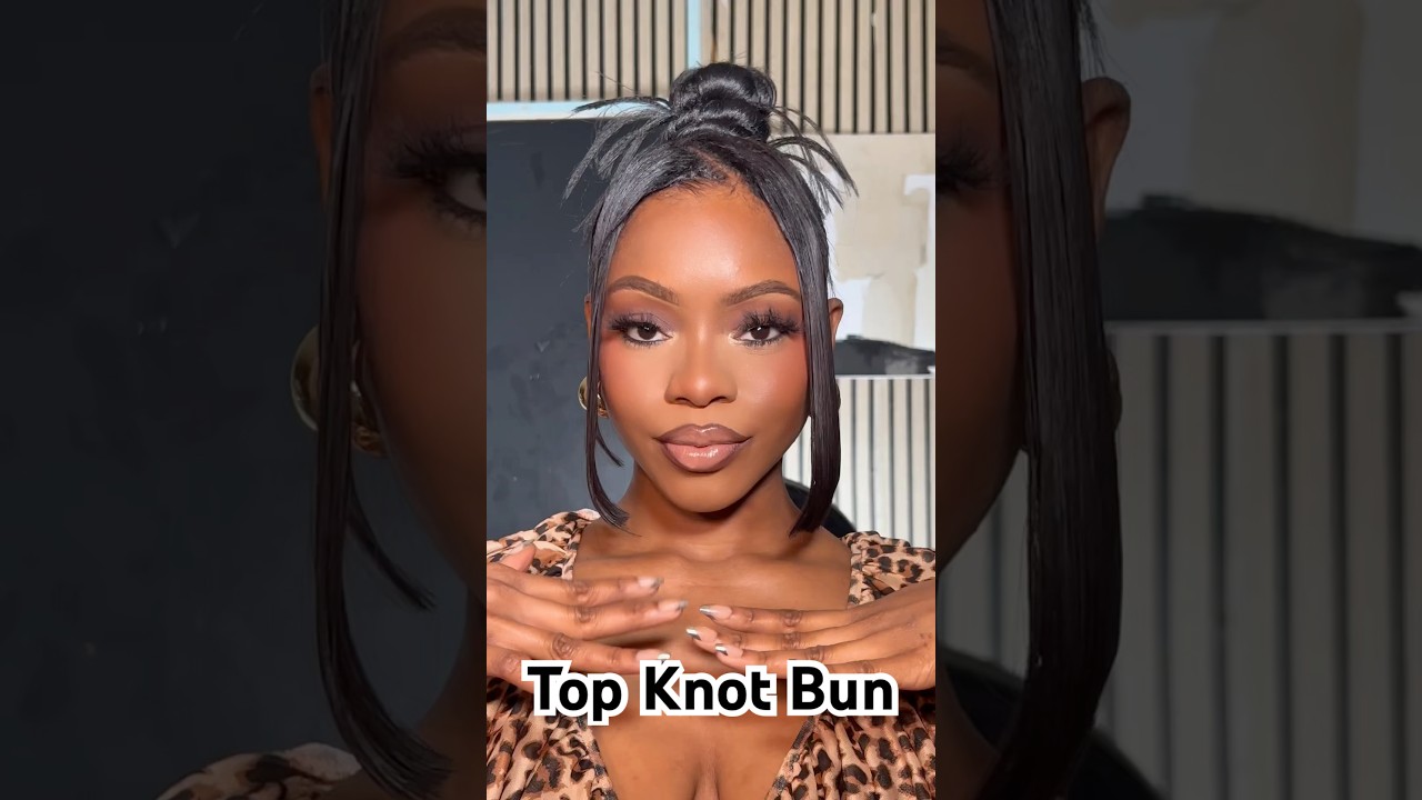 Super Easy top knot bun tutorial ? #grwm #topknotbun #protectivestyles #naturalhair #4chair
