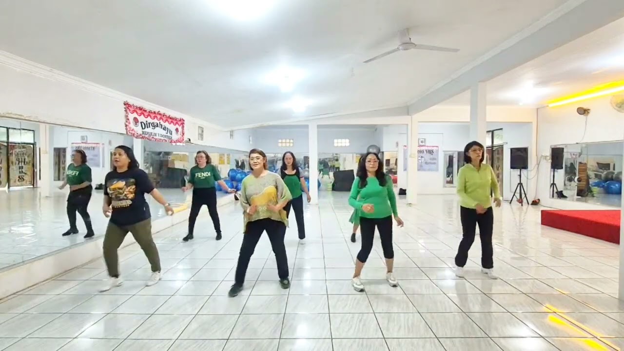 Just Smiling Linedance|Choreo Herlina Aritonang(INA) |Demo by Class LD HLS
