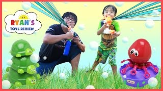 Bubbles Maker Machines Family Fun Water Gun Fight Toys For Kids Playtime Outside Ryan ToysReview