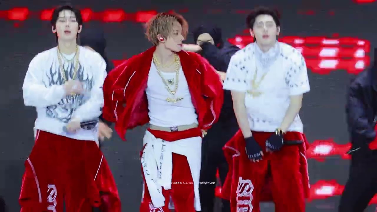 251213 엔하이픈 희승 ‘Outside’ 직캠 ( ENHYPEN HEESEUNG Fancam)