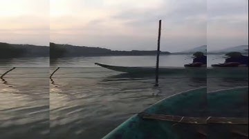 Thả Lưới Đánh Cá Buổi Sáng Sớm Tại Hồ Núi Cốc