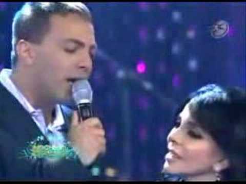 cristian le canta a veronica en noche de estrellas