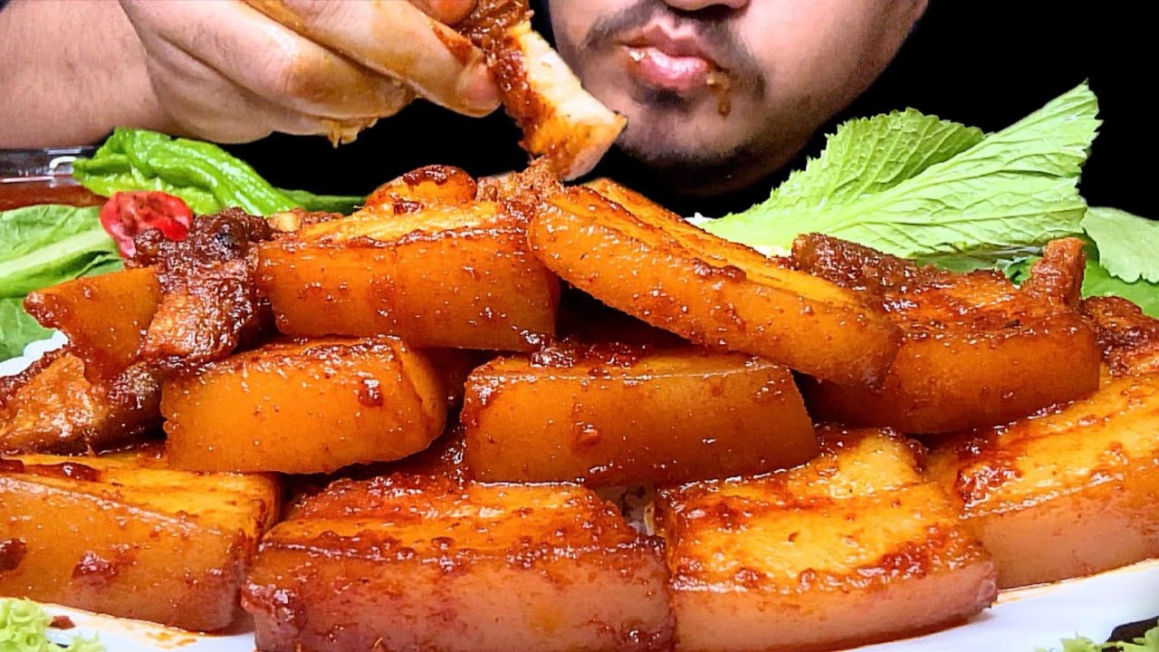 Spicy Pork Belly Curry with Basmati Rice, King Chilli and Mustard Leaves #mukbang #asmr #food 
