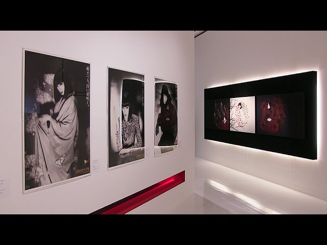Section2「美をかたちに ─ 資生堂と小夜子」 東京都現代美術館